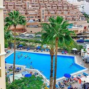 Peaceful & Bright Loft, Heated Pool, Netflix, Free Wifi & Parking, Tennis Apartamento Los Cristianos (Tenerife)